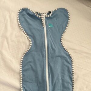 Love to Dream swaddle in a size small! (8-13lbs)
